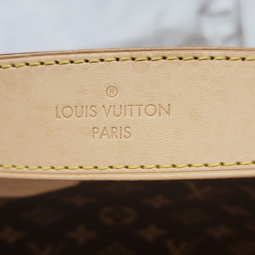 Louis Vuitton Graceful PM Brand New without Tags - Picture 14 of 16